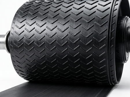 Лента конвейерная шевронная 1400 EP450/3 3+1 C6 Multi V6 Лента конвейерная шевронная 1400 EP450/3 3+1 C6 Multi V6